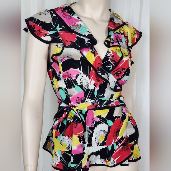Nanette Lepore silk ruffled wrap tie floral top blouse M/10 - Picture 8 of 11